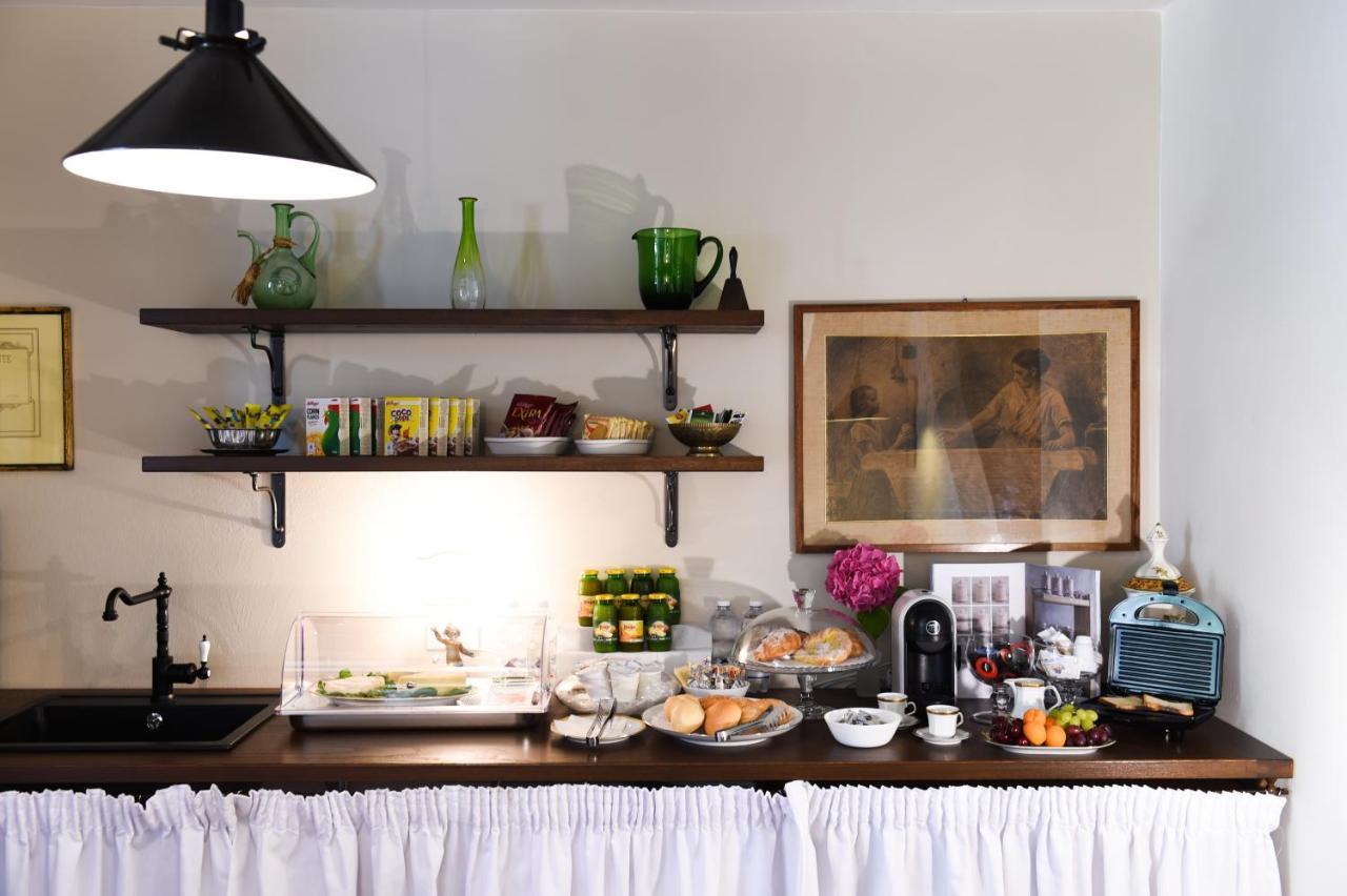 Il Giardino Segreto Bed & Breakfast Iseo Bagian luar foto