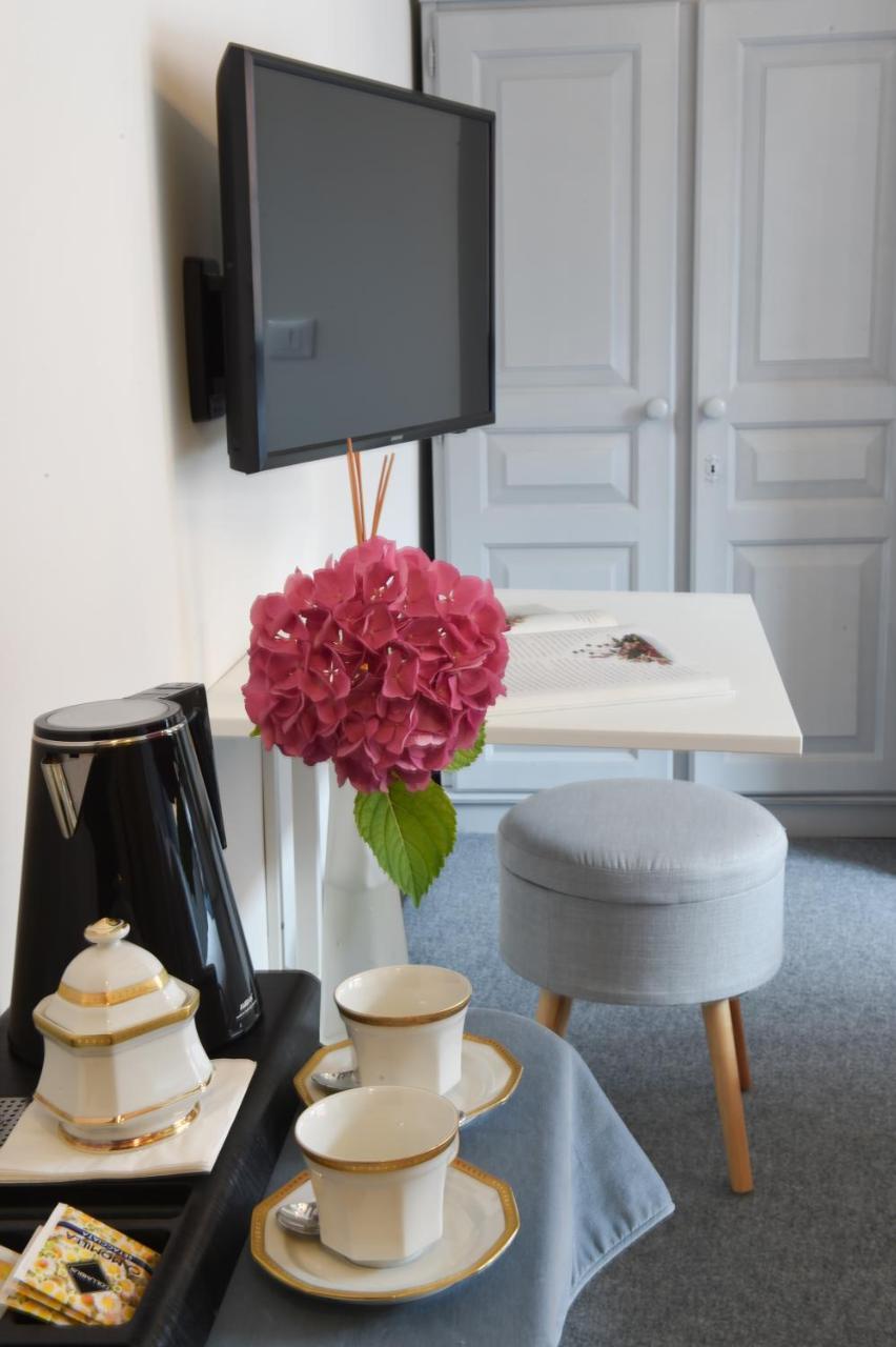 Il Giardino Segreto Bed & Breakfast Iseo Bagian luar foto